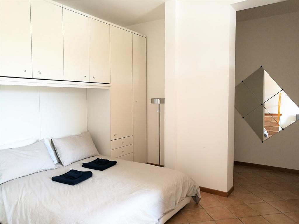 Farolfi Apartments Carracci Bologna Eksteriør bilde